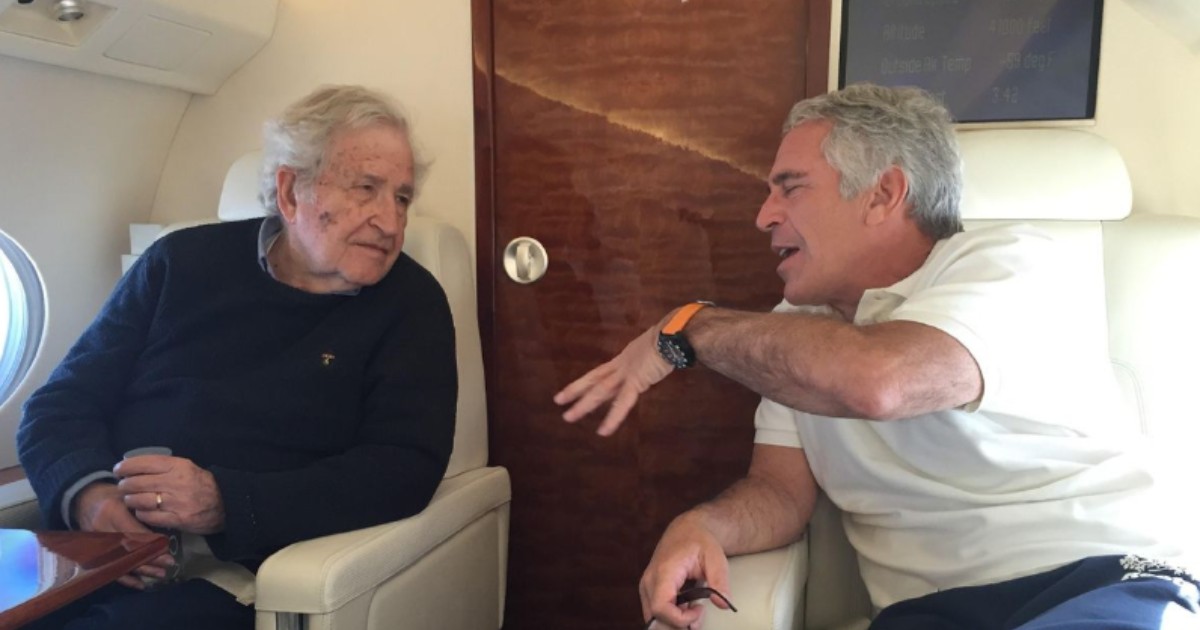 caso epstein commissione usa diffonde nuove foto ci sono anche chomsky e gates da Ilfattoquotidiano.it caso epstein commissione usa diffonde nuove foto ci sono anche chomsky e gates