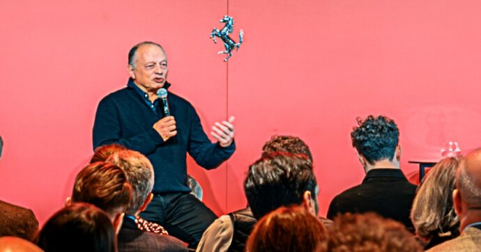 Ferrari, Vasseur: “Con le nuove regole i piloti devono dare il loro contributo, la battaglia in pista non si può simulare”