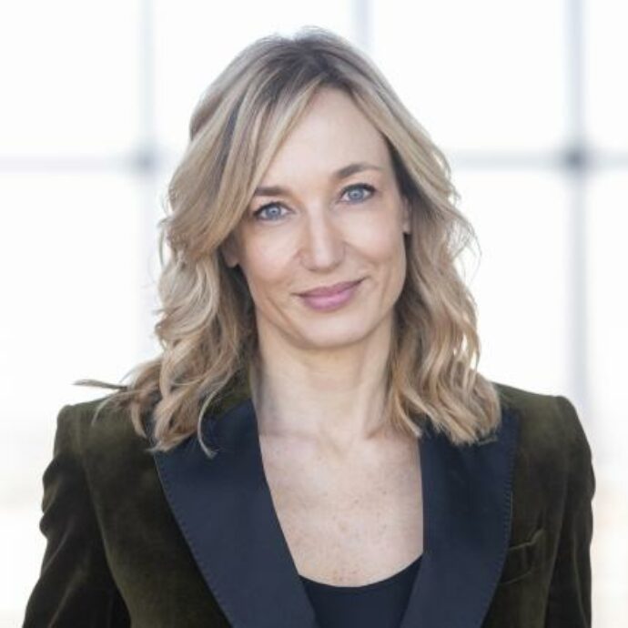 Laura Burdese è la nuova ceo di Bulgari: per la prima volta una donna alla guida della Maison, ecco chi è la manager italiana