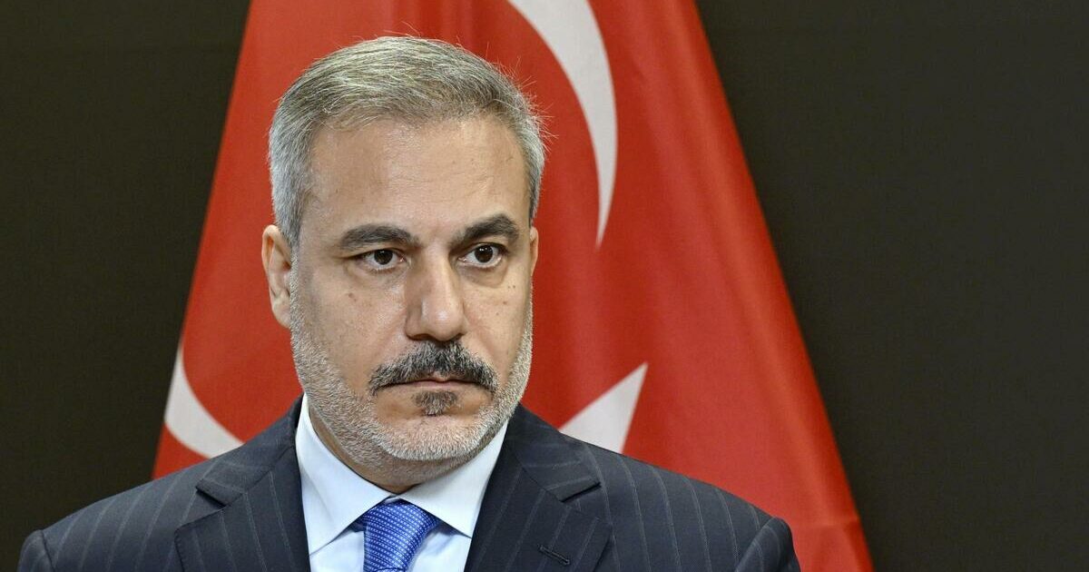 La Turchia minaccia le milizie curde in Siria: “Devono integrarsi nell’esercito, non ci costringano alle armi”