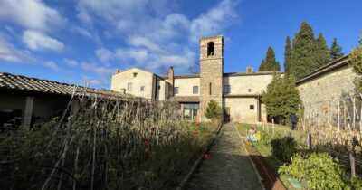 Copertina di “La convivenza nel conflitto”: tre giorni di dialogo sulla Palestina al monastero di Cellole con Emergency e Operazione Colomba