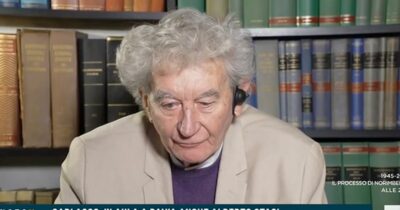 Copertina di “È come la stella di Natale, una spettacolarizzazione fuori luogo”: Massimo Lovati contro Alberto Stasi all’incidente probatorio