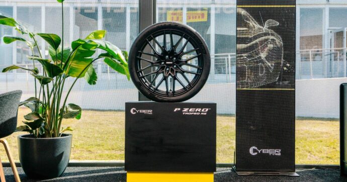 Pirelli Cyber Tyre, la tecnologia made in Italy conquista tre premi internazionali