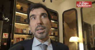 Copertina di L’orgoglio per la cucina italiana? Per chi se la può permettere: 5 milioni di italiani dipendono da pacchi di cibo. “E non bastano più. Tra lavoro povero e disoccupazione, situazione peggiorata dopo la cancellazione del Reddito”