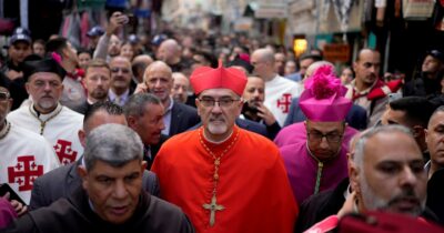 Copertina di Pizzaballa visita Gaza a sorpresa per Natale