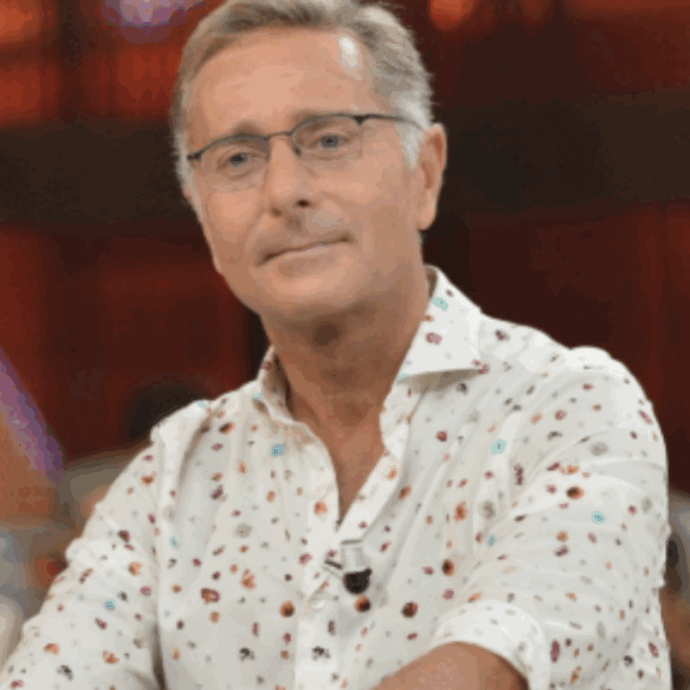 “Mediaset con Pier Silvio Berlusconi? Cambiata. Ho fatto questa cosa con Maria De Filippi, alla gente piace, si diverte e va bene così”: parla Paolo Bonolis