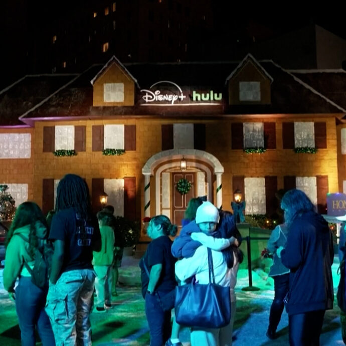 Mamma ho perso l’aereo diventa da record, la casa dei McCallister riprodotta con il pan di zenzero: è la più grande al mondo