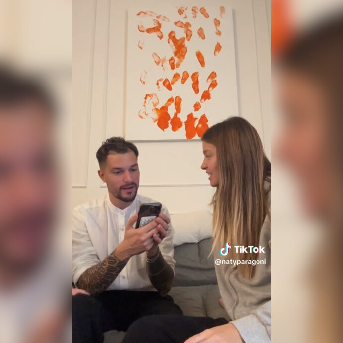Natalia Paragoni e Andrea Zelletta di nuovo genitori, il gender reveal completamente diverso dagli altri (e appare anche De Luca)