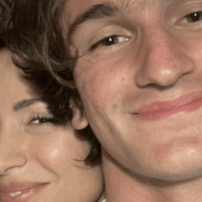 “La tua sorellina, come la chiamavi tu, ha vinto la gara, ma lo sai bene. Perché eri lì con lei”: Walter, il papà di Andrea Delogu, dedica la vittoria a Evan