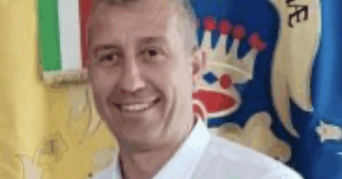 Il sindaco di Cervia Mattia Missiroli indagato per maltrattamenti alla moglie. Lui: “Accuse infamanti”