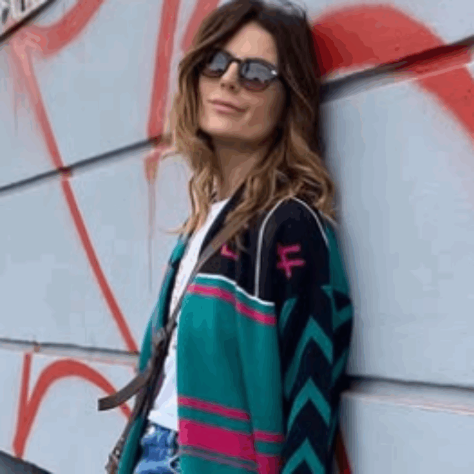 “Ve lo dico io prima che lo facciano altri. Scrivo tantissimo a perfetti sconosciuti”: Marina La Rosa annuncia di essersi iscritta a un’app di incontri