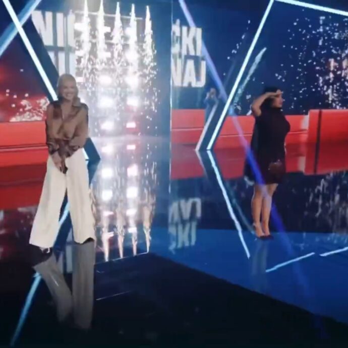 Nicki Minaj a sorpresa sul palco in sostegno di Trump e Vance: “Sono modelli per i giovani” – Video