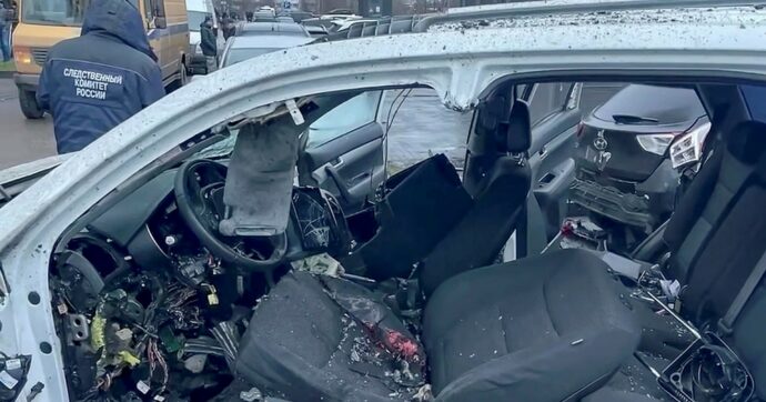 Autobomba  antinegoziati uccide un generale.  Putin promette “impegni scritti”