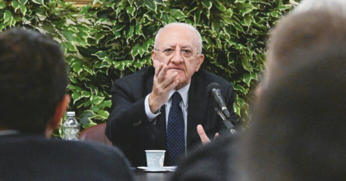 Ancora De Luca: in primavera torna sindaco di Salerno