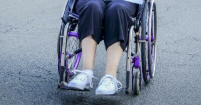 Copertina di “Noi genitori di figli con disabilità invecchiamo e loro diventano invisibili”. “Chi si prenderà cura di loro dopo di noi?”