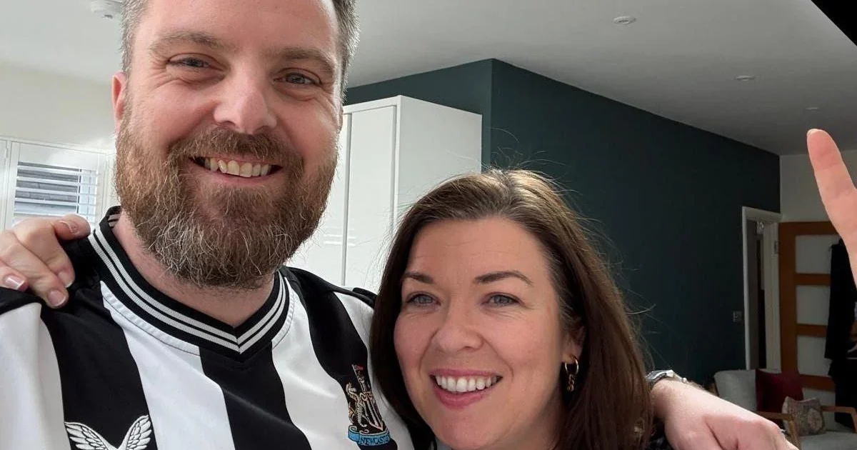 “È il giorno più felice della mia vita”: esulta per la vittoria della sua squadra, poi accompagna la moglie al supermercato e muore per una lite