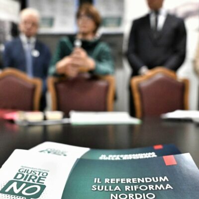 Copertina di Referendum sulla separazione delle carriere, via con le firme per fermare il colpo di mano