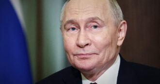 Ipotesi di telefonata tra Putin e Zelensky, il retroscena di Fox News. “Il leader russo si rifiuta di parlare con lui dal 2020”