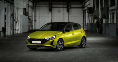Copertina di Hyundai i20, meno versioni e più tecnologia per la compatta coreana