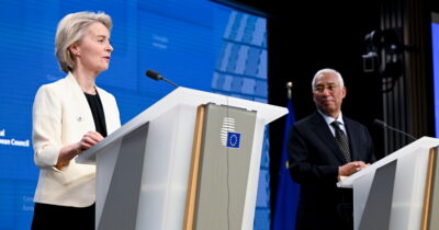 Copertina di Francia, Germania e Ue contro gli Usa per il divieto di ingresso a Breton: “Intimidazione contro la sovranità digitale, risponderemo”