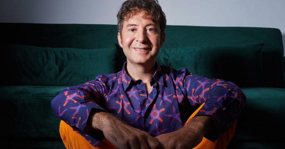 L’oroscopo di Simon & The Stars per il 2026: “Ariete, il tuo ostacolo è la morte. Acquario, ora vuoi sentire il fuoco. Scorpione: il ‘diavolo’ è il tuo tesoro”