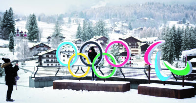 Copertina di Dalle stazioni ferroviarie all’Arena di Verona fino alla pista da bob: per le Olimpiadi Milano-Cortina la vera gara è finire in tempo. Il cronoprogramma dei lavori