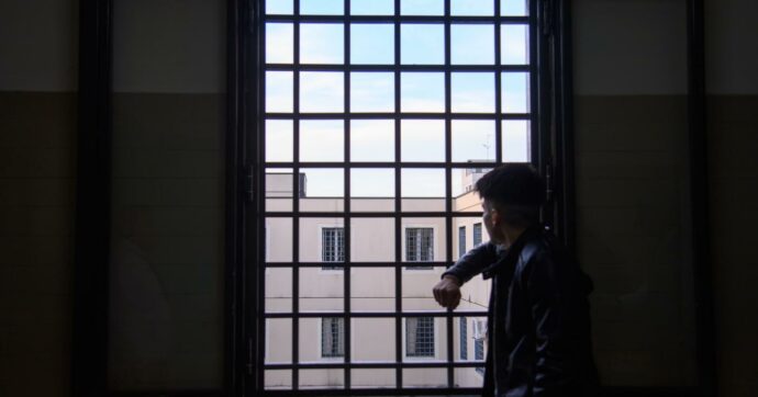 “Ciao zio, prendi come esempio i miei progressi”. “Fuori c’è una vita che ci aspetta”. I messaggi d’auguri via radio delle famiglie ai detenuti