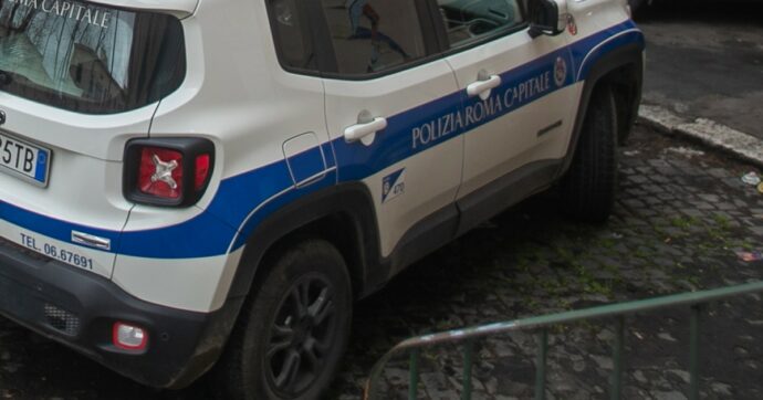 Anziana di 86 anni uccisa e investita a Roma mentre attraversava la strada: alla guida una 70enne
