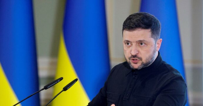 Zelensky, l’anno peggiore: urne, meno aiuti, no asset