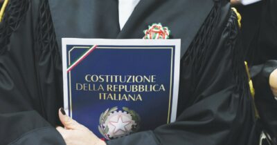 Copertina di Il procuratore di Bari Roberto Rossi: “I giudici liberi danno fastidio al governo”