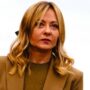 Copertina di Inchiesta sui fondi ad Hamas, Meloni: “Apprezzamento e soddisfazione”. La destra esulta: “Un punto di svolta”