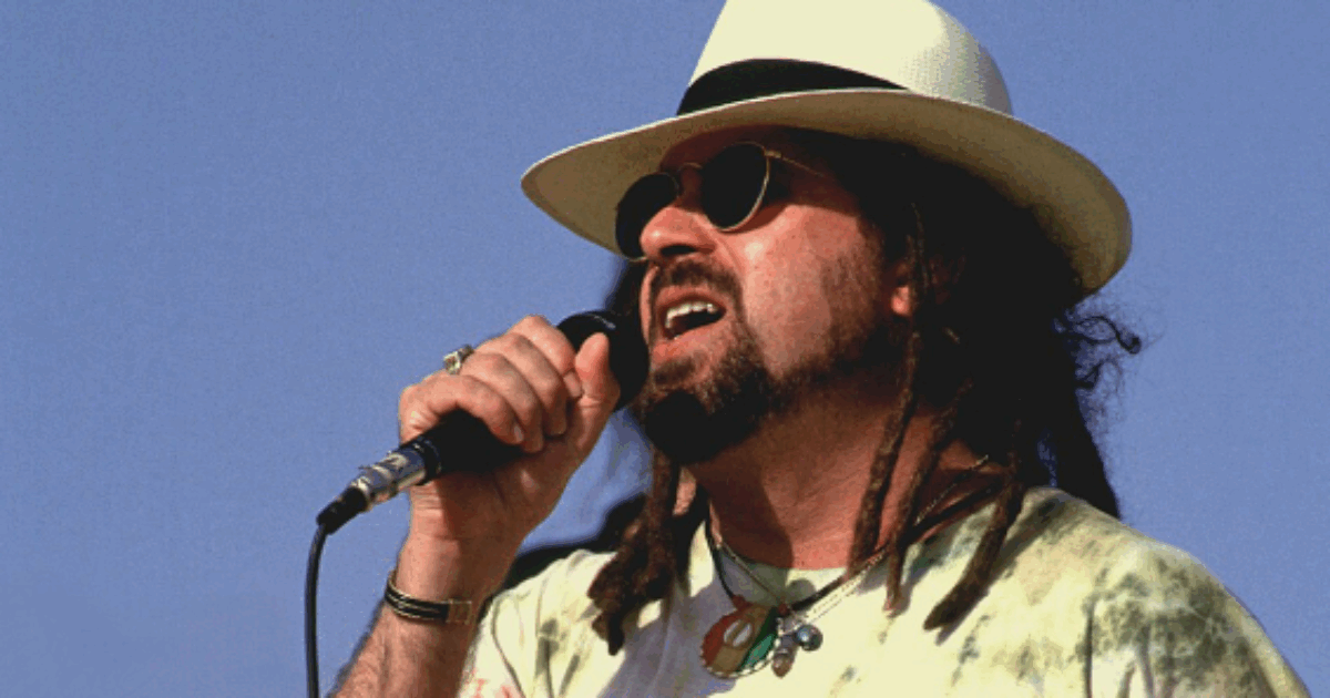 “Ero alcolizzato e vizioso e me la sono vista brutta, mi aveva preso la depressione… Oggi faccio il bidello per necessità”: parla Oliviero Scardicchio dei Pitura Freska