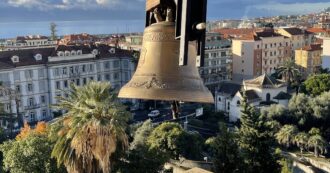 Sanremo, la “campana dei bimbi non nati” suonerà ogni sera contro l’aborto: polemiche per l’iniziativa del vescovo