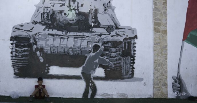 “Nelle carceri di Israele anni di torture. Oggi non possiamo nemmeno lavorare”: le voci dei palestinesi nel campo profughi di Aida