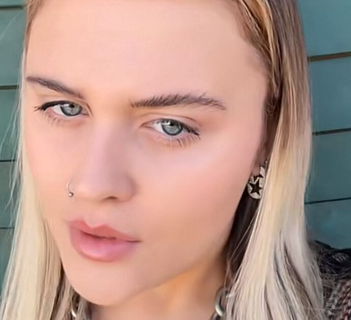 BigMama riappare dimagrita su Tiktok. Un utente commenta: “Adesso sei davvero bella”, la risposta della cantante diventa virale – IL VIDEO