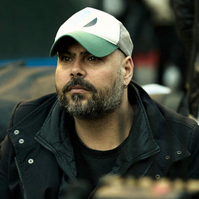 “I bambini che vedono le città distrutte dalla guerra che fiducia avranno nel futuro e che uomini diventeranno? È anche la storia di Gomorra”: così Marco D’Amore