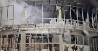 Copertina di Ucraina, droni russi Zaporizhzhia. Kiev: “Compiti un centro commerciale e decine di edifici residenziali”