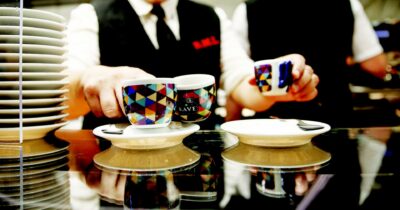 Copertina di Polizze catastrofali, nuovo dietrofront del governo: nuovo mini-rinvio per bar e  hotel