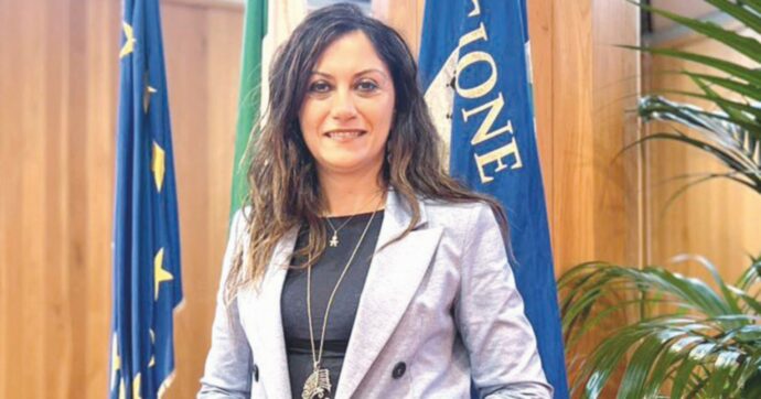 Tengo famiglia:  la sindaca FI decade perché  eletta  in Regione, il marito diventa assessore