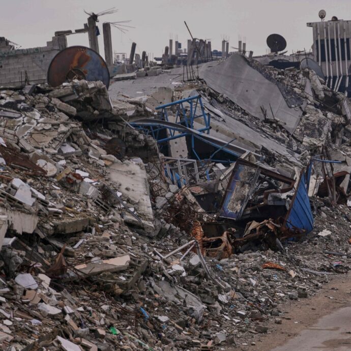 “Killing Gaza”: Levy prova  “vergogna  per quello che il suo Paese sta facendo”