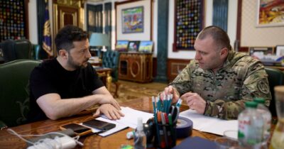 Copertina di Uno stratega social alla Difesa: Zelensky richiama i fedelissimi