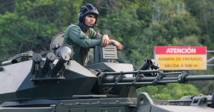 Trump: “Rodriguez faccia la cosa giusta o la pagherà cara”. Esercito Venezuela: “La sosteniamo, codardo il sequestro di Maduro”