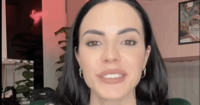 Copertina di “Una ex showgirl che potrebbe essere mia mamma o anche mia nonna, va a dire in giro che sono antipatica e inguardabile”: l’ex velina Shaila Gatta furibonda