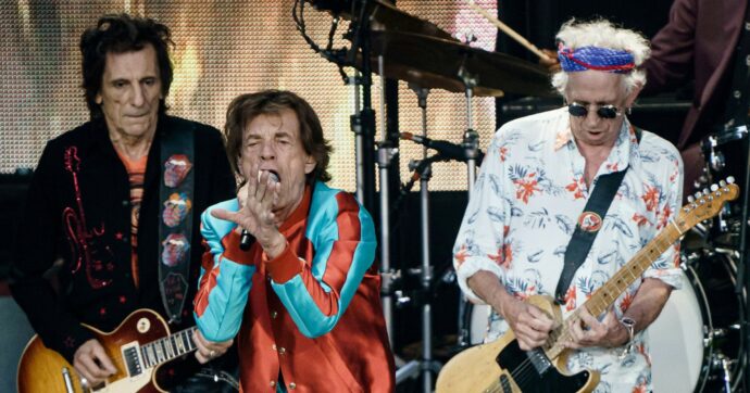 Copertina di La musica che gira intorno e chi ascolteremo nel 2026