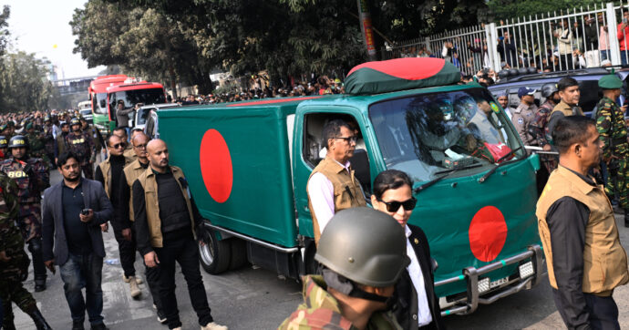 Bangladesh, morta la leader Khaleda Zia: della sua storia ci resta una lezione scomoda ma necessaria