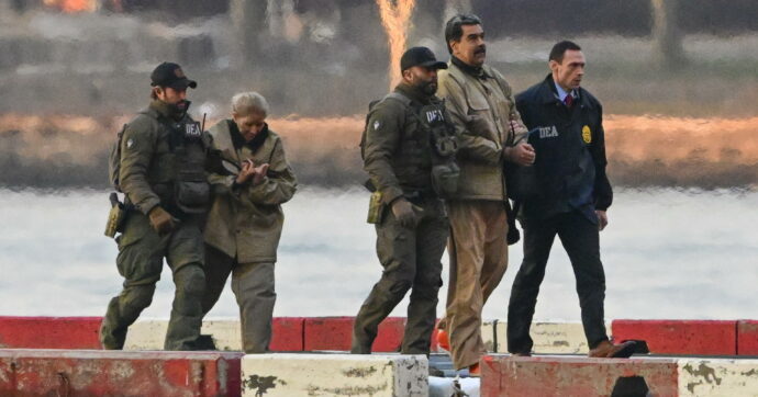 Maduro in tribunale a New York: “Io ancora presidente, sono un prigioniero di guerra”. Prossima udienza il 17 marzo