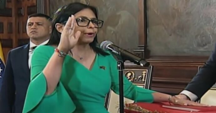 Venezuela, Francia all’Onu: “Usa minano fondamenta delle Nazioni Unite”. Delcy Rodriguez ha giurato come presidente ad interim