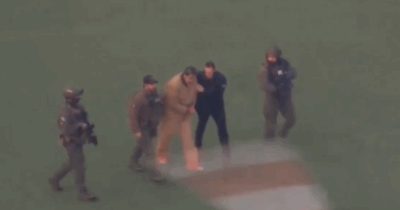 Copertina di Maduro trasferito con l’elicottero al tribunale di Manhattan: il video