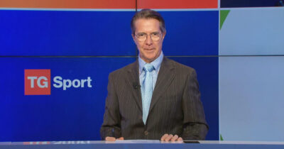 Copertina di È morto Alessandro Tiberti, volto e voce di Rai Sport per oltre 30 anni. L’azienda: “Giornalista di grandi capacità professionali e spessore umano”