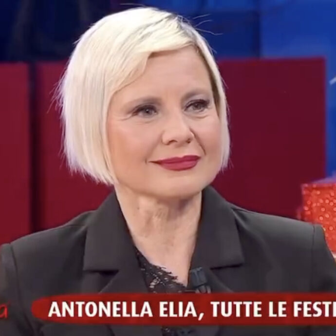 “La personalità di Valeria Marini è di me*da! Si fa la posta del cuore a casa”: Antonella Elia senza peli sulla lingua a “BellaMa’” crea imbarazzo in studio – VIDEO